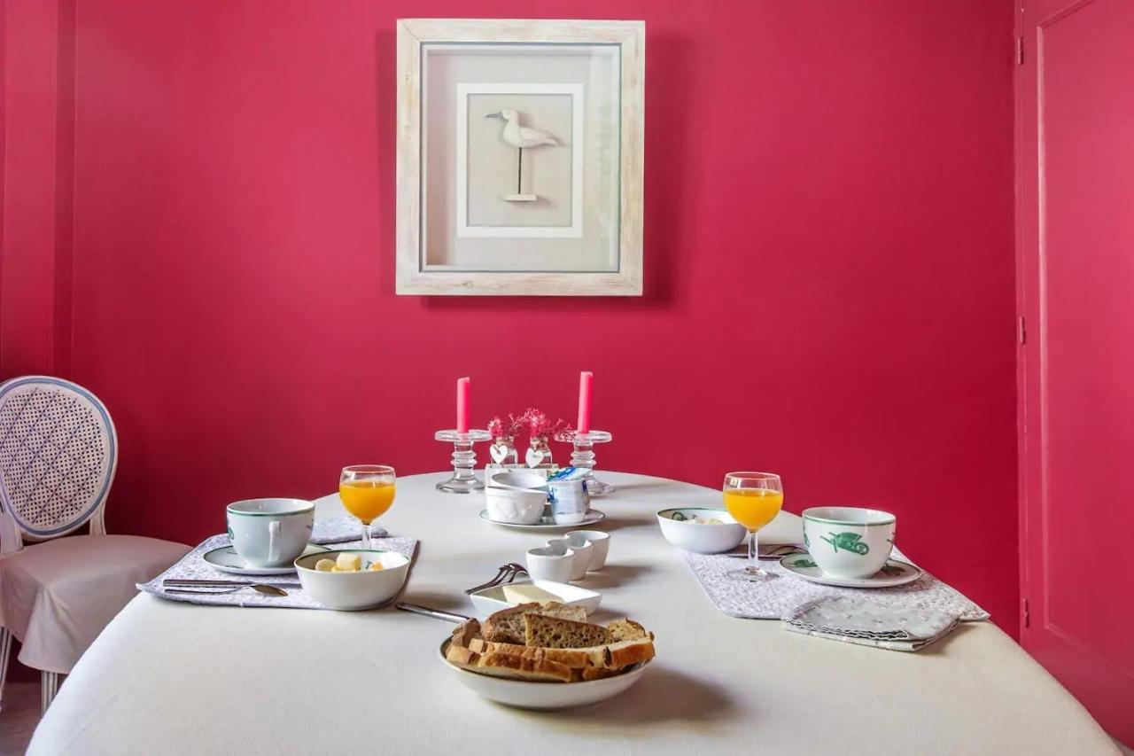 Croix Les Glycines B&B 외부 사진