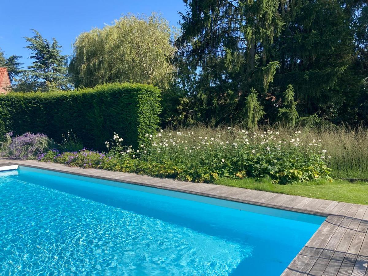 Croix Les Glycines B&B 외부 사진